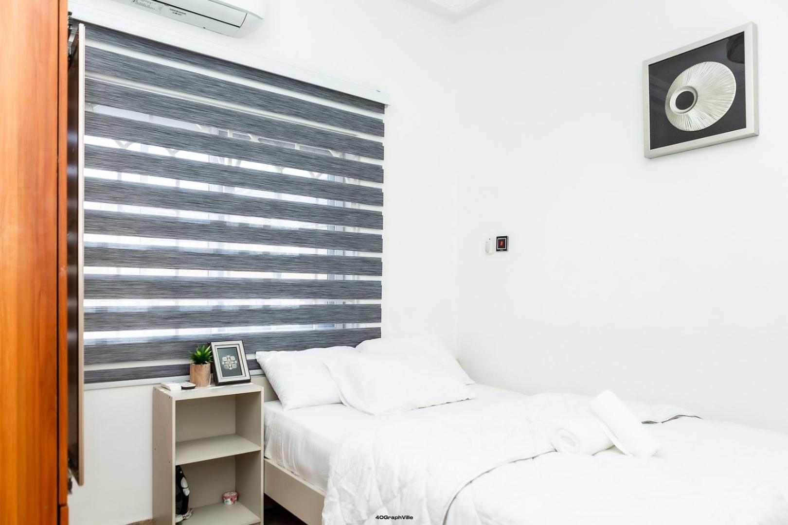 Stylish East Legon Apartment - Ac, Wi-Fi, Netflix أكرا المظهر الخارجي الصورة