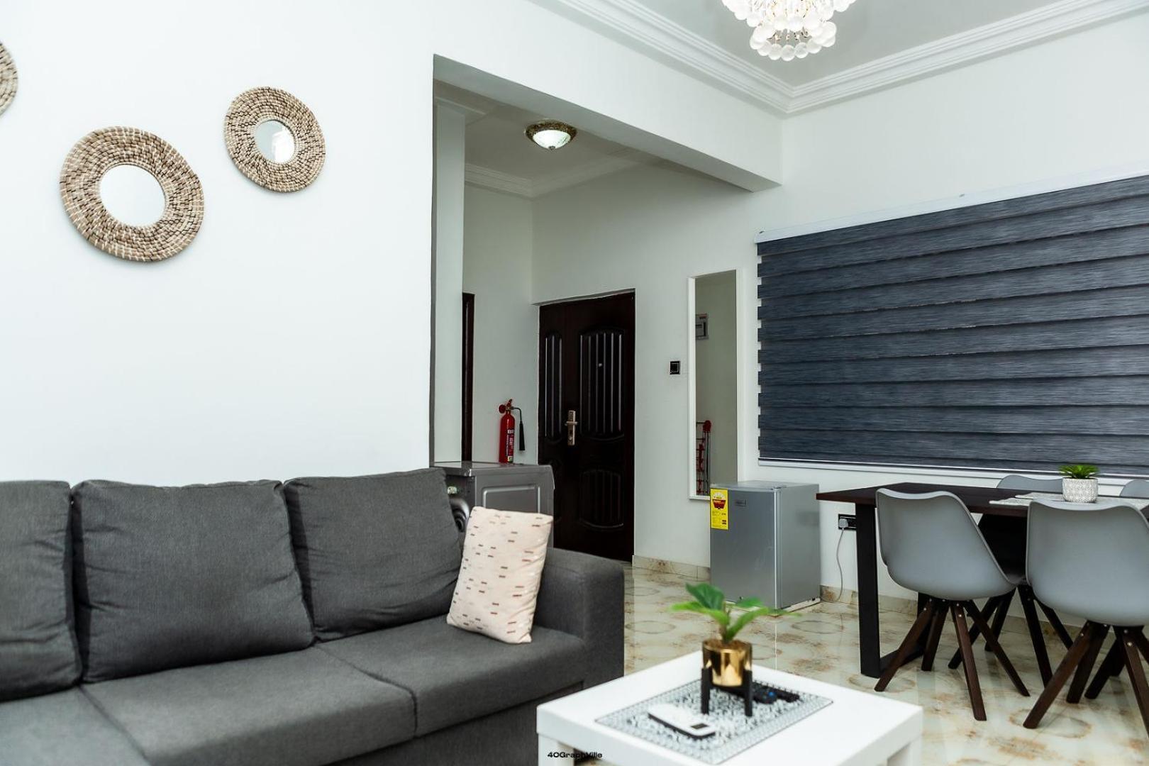 Stylish East Legon Apartment - Ac, Wi-Fi, Netflix أكرا المظهر الخارجي الصورة