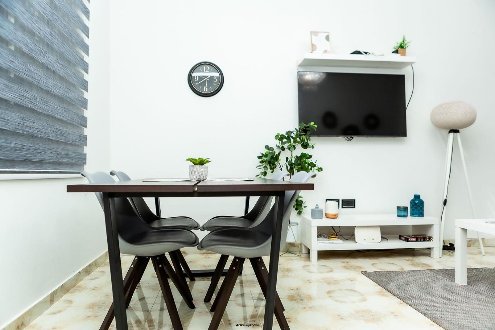 Stylish East Legon Apartment - Ac, Wi-Fi, Netflix أكرا المظهر الخارجي الصورة