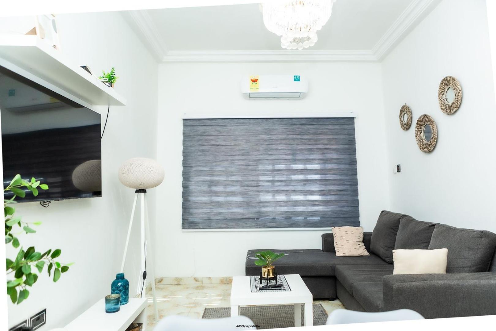 Stylish East Legon Apartment - Ac, Wi-Fi, Netflix أكرا المظهر الخارجي الصورة